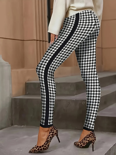 Elegant Plus Size Houndstooth & Stripe Print Leggings for Women - High Waist, Stretchy Polyester Blend, Machine Washable
